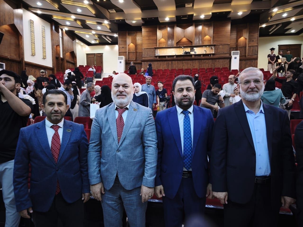 حفل تخرج طلبة الهندسة الميكانيكية والكهربائية والمعهد التقاني للتجهيزات الطبية تحت شعار "مهندسو المستقبل