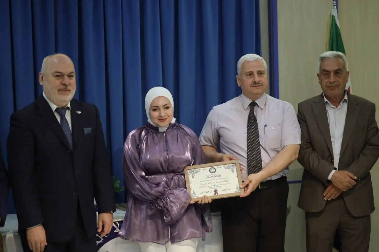 جامعة إيبلا الخاصة تحتفي بأوائل كلية الهندسة قسم المعلوماتية والإتصالات للعام الدراسي 2024/2025